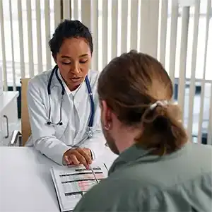 Docor diagnosing depression.